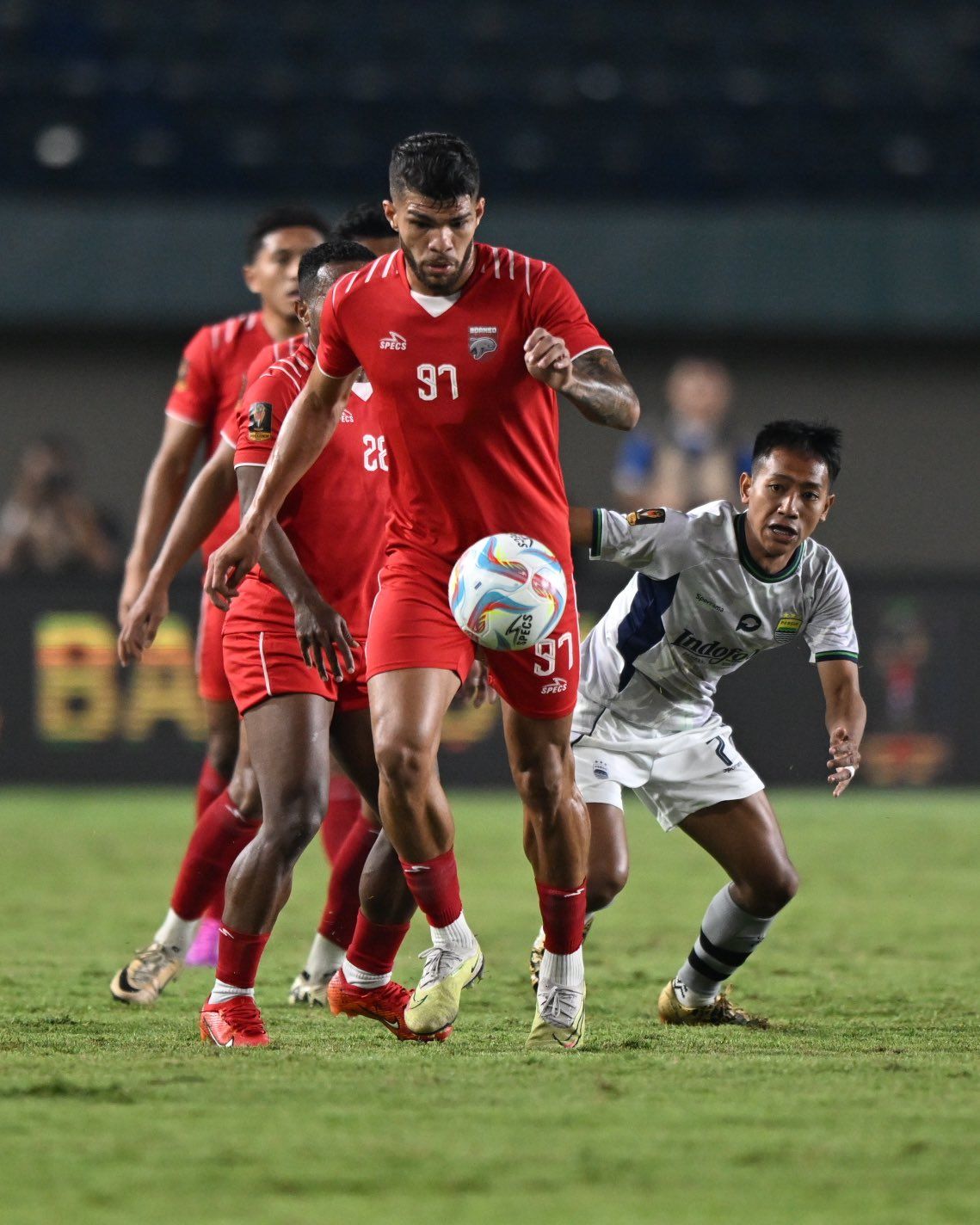 Berikut adalah hasil laga lanjutan Piala Presiden 2024 antara Persib Bandung vs Borneo FC yang digelar pada Senin (22/7/2024) malam WIB dan berakhir 0-1.