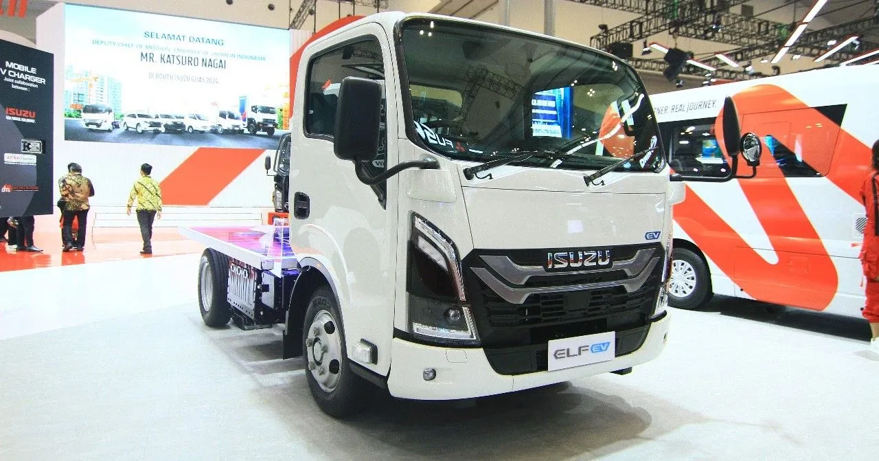 IAMI Pamerkan Prototipe Truk Listrik Isuzu ELF EV