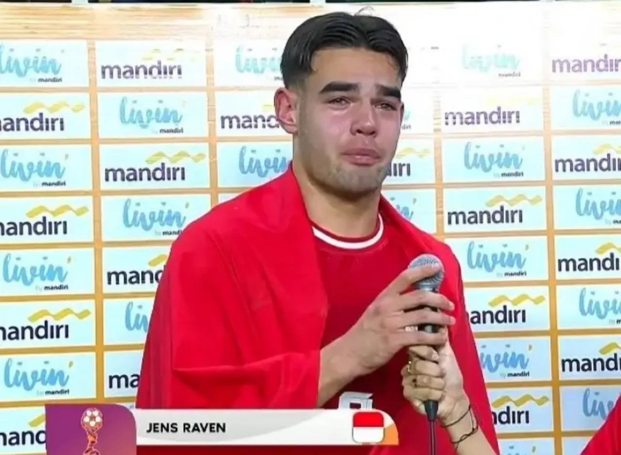 Usai AFF U-19, Siapa Berani Sebut Jens Raven "Terpaksa" Jadi WNI?