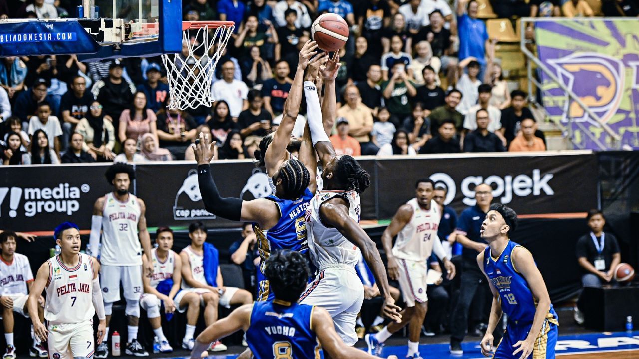 Pelita Jaya vs Satria Muda di final IBL 2024/ Laman IBL