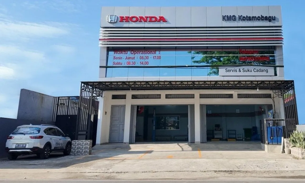 Honda Resmikan Sekaligus Dua Diler 2S di Provinsi Sulawesi Utara