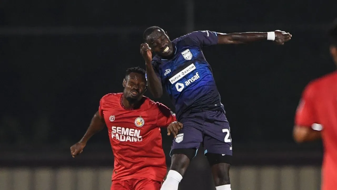 Semen Padang vs Borneo FC Liga 1 2024/2025/ X Borneo FC