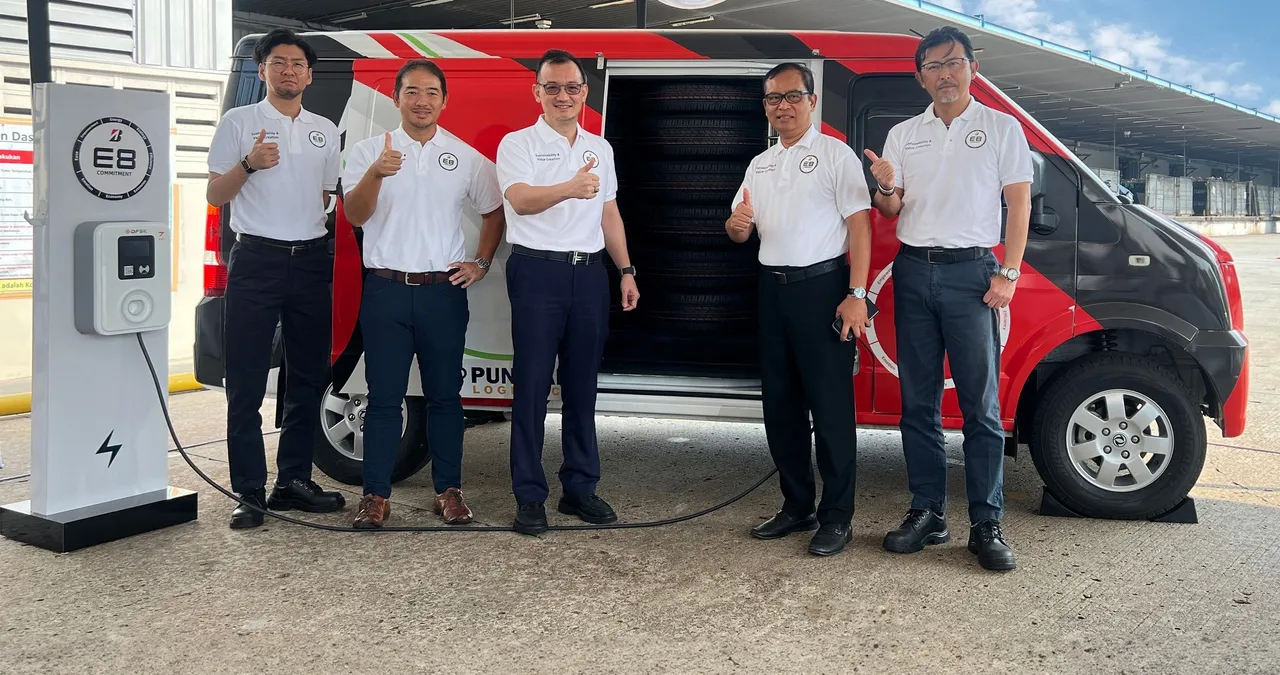 Kurangi Emisi Bridgestone Indonesia Kirim Ban Gunakan Mobil Listrik