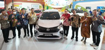 Daihatsu Sapa Salah Satu 'Basis Massa' Pecintanya di GIIAS 2024