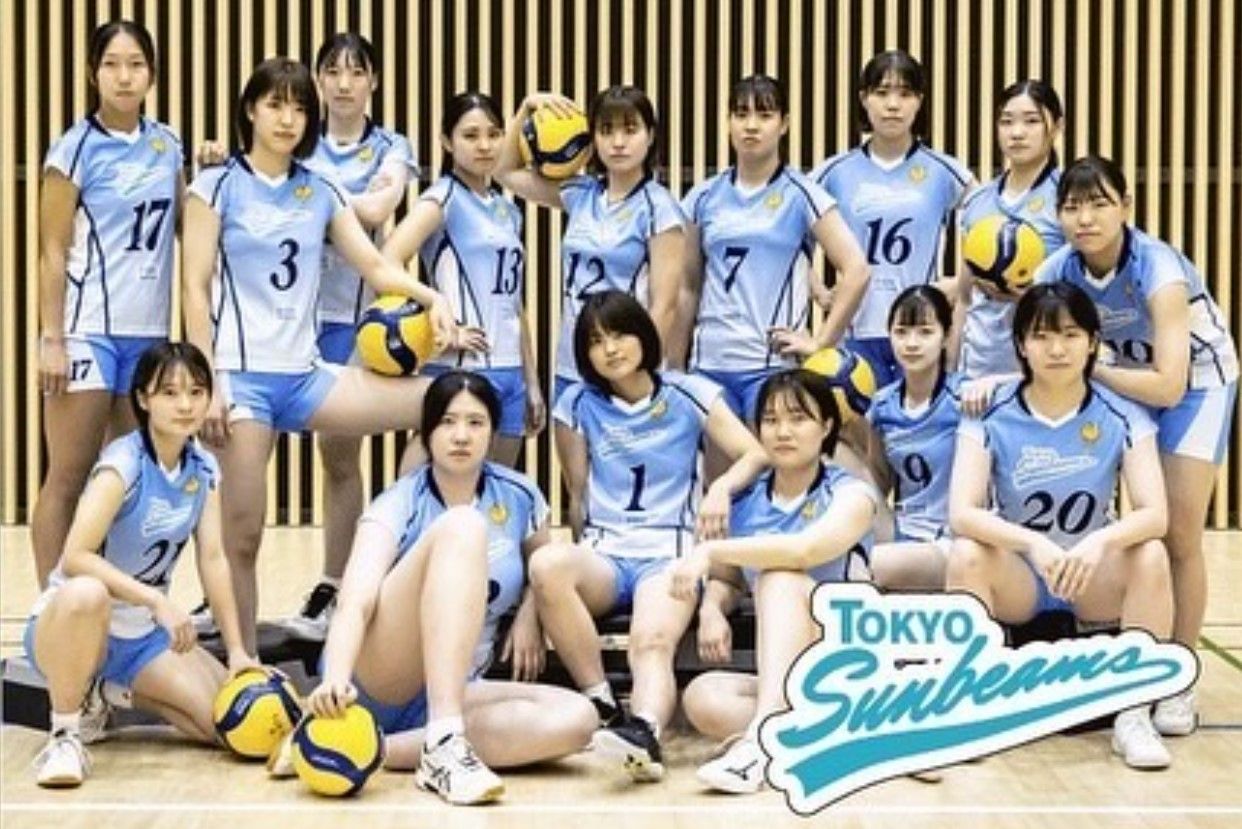 Skuad Tokyo Sunbeams, klub baru Yolla Yuliana di divisi 2 Liga Voli Jepang/foto: IG Tokyo Sunbeams.