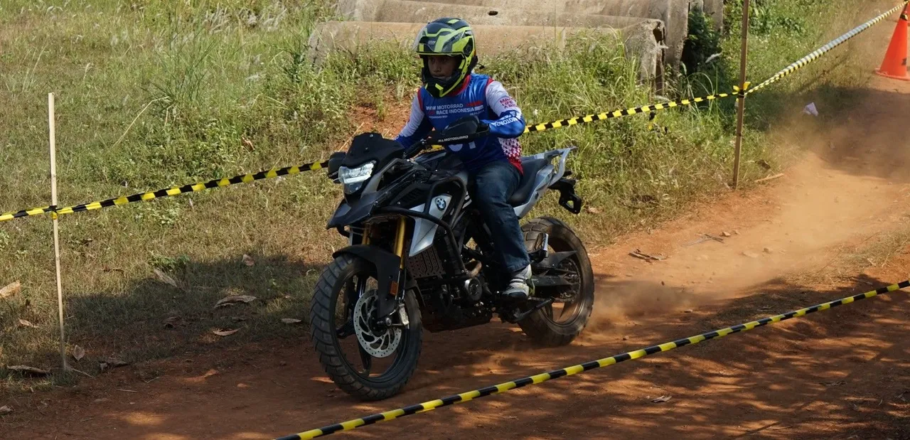 BMW motorrad race - BMW MOTORRAD INDONESIA