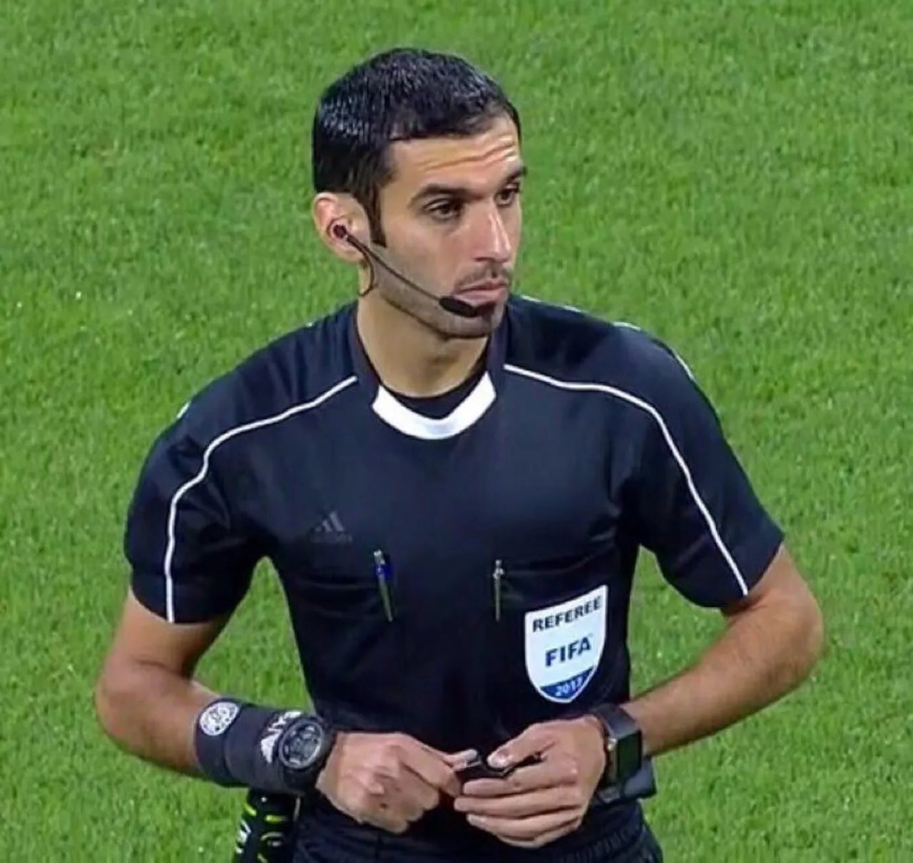Wasit asal Qatar, Salman Falahi. (x.com/AlsaddSC)