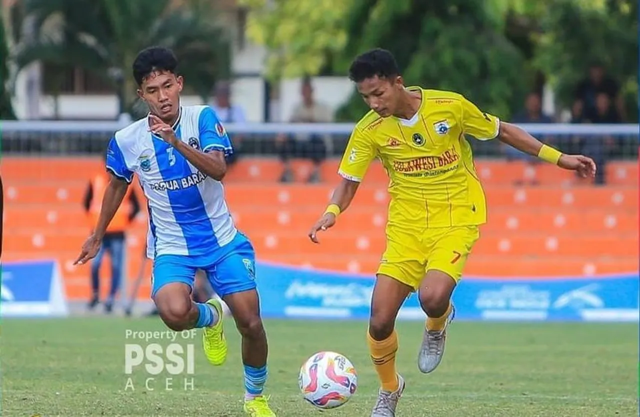 Pertandingan sepakbola PON 2024 grup B yang mempertemukan Sulawesi Barat vs Papua Barat, 11 September (Asprov PSSI Aceh)