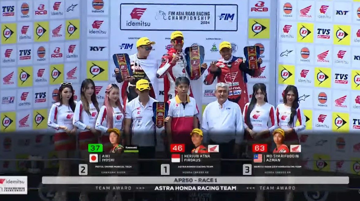 Herjun Atna Firdaus memenangi race 1 ARRC 2024 seri Malaysia di kelas AP250/foto: Youtube Asia Road Racing.