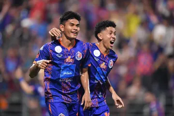 Pemain Port FC, Teerasak Poeiphimai dan Bordin Phala. (instagram.com/domebordin)