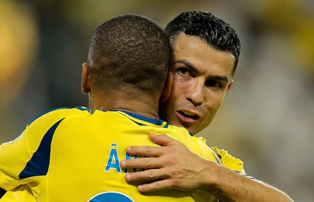 Cristiano Ronaldo merayakan gol Angelo pada laga Al Nassr vs Al Wahda (Instagram Al Nassr)