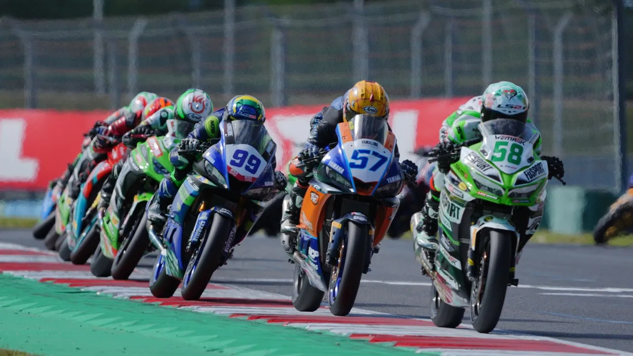 Link Live Streaming Race 2 WorldSSP300 Jerez, Aldi Satya Juara Dunia?