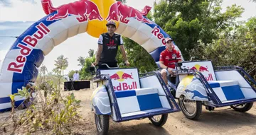 Pembalap Red Bull MotoGP ikut Balap Becak Motor di Mandalika