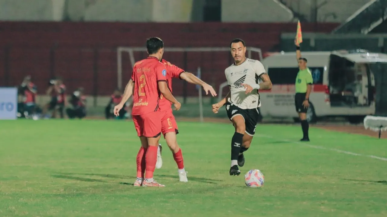 Persija Jakarta vs PSM Makassar di Liga 1 2024/2025/ X PSM