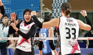 Megawati Hangestri dan Vanja Bukilic di laga Red Sparks vs IBK Altos/foto: MHN Sport via Naver.