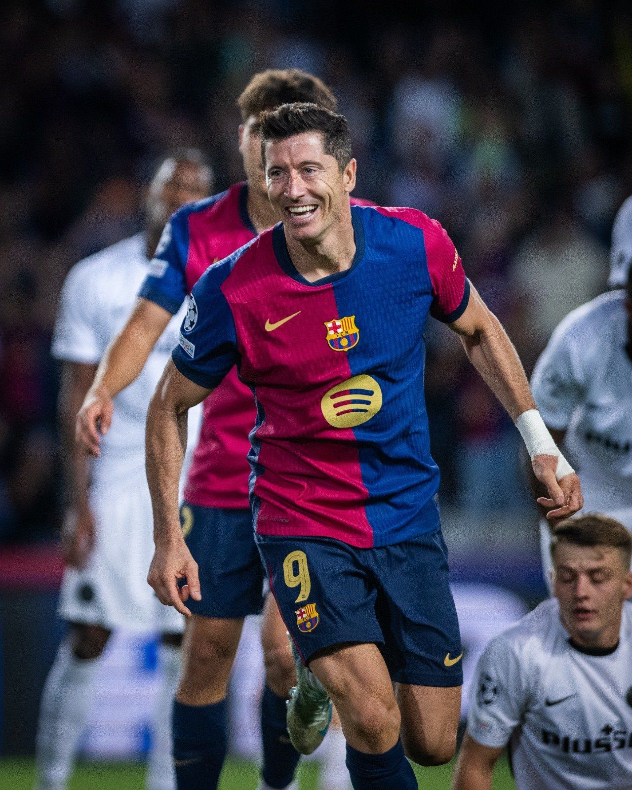 Selebrasi Robert Lewandowski (x.com/FCBarcelona)