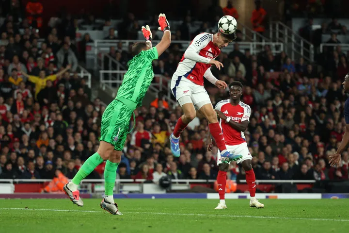 Gol sundulan Kai Havertz Pertandingan matchday kedua UEFA Champions League alias Liga Champions yang mempertemukan Arsenal vs PSG berlangsung di Stadion Emirates, London. 1 Oktober (Twitter Arsenal)