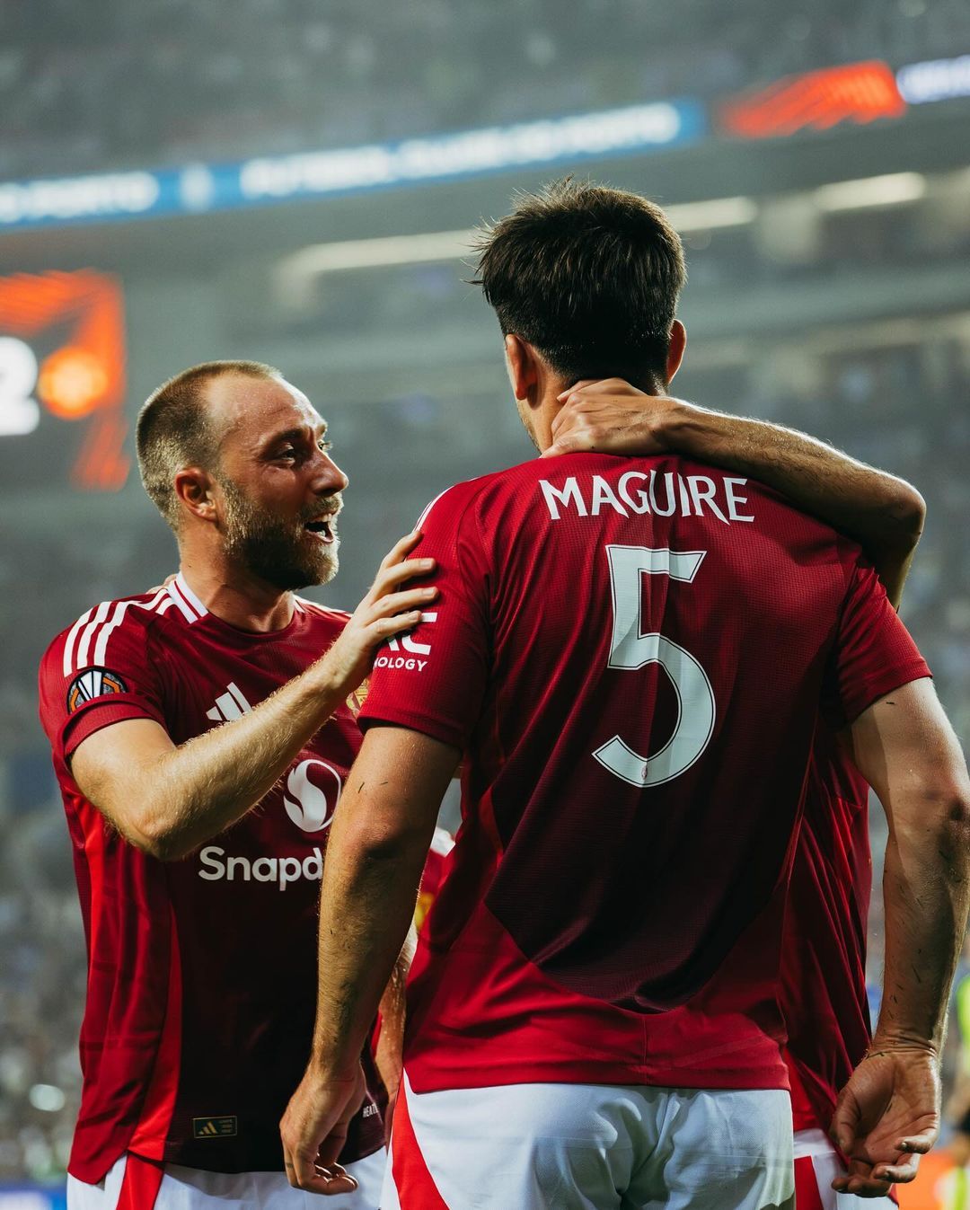 Harry Maguire merayakan gol di laga FC Porto vs Manchester United (instagram.com/manchesterunited)