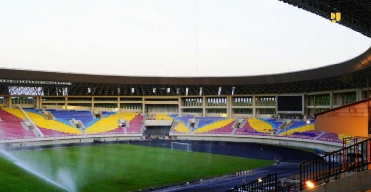 Stadion Manahan Solo (KemenPUPR)