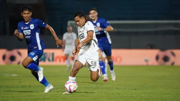 Pembelaan Carlos Pena Soal Penyerang Persija