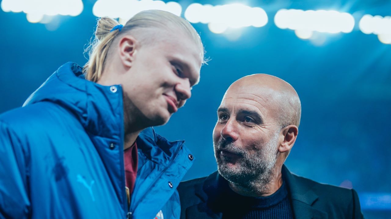 Pep Guardiola dan Erling Haaland/ X Manchester City