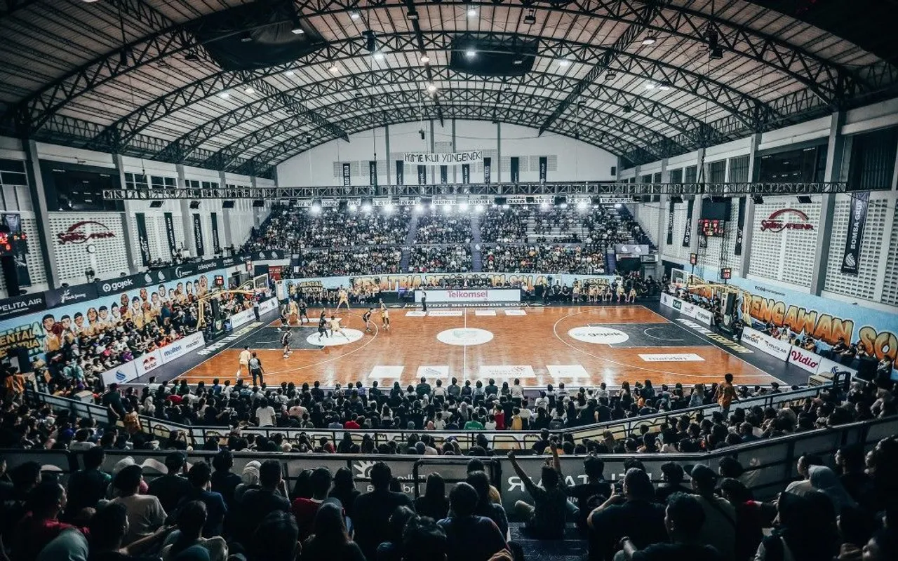 Suasana GOR Sritex Solo saat berlangsungnya pertandingan IBL (IBL)