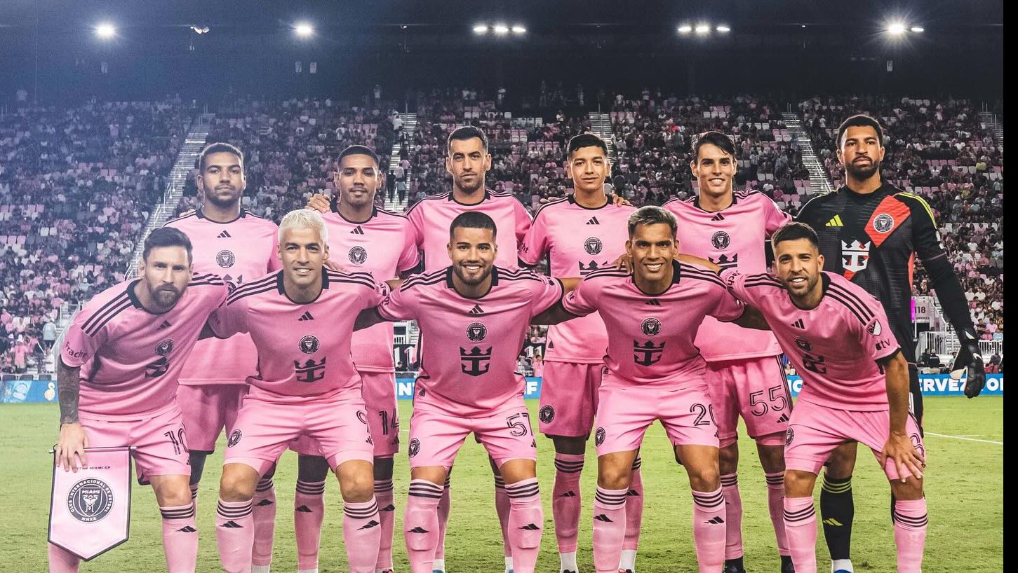 Para pemain Inter Miami berpose jelang laga lawan Atlanta United berlangsung di Stadion Chase, Fort Lauderdale, Florida, Amerika Serikat, 25 Oktober 2025 (@intermiamicf)