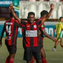 Persipura vs Persewar - Pertandingan Liga 2 yang mempertemukan Persipura vs Persewar berlangsung di Stadion Mandala, Jayapura, Sabtu (26/10/2024). 