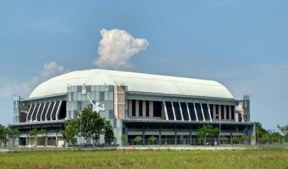 GOR Utama Bojonegoro jadi venue untuk menggelar pertandingan Livoli Divisi Utama 2024 putaran kedua/foto: Twitter @volleyballidn