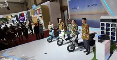 Honda ICON e: dan CUV e Jadi Bintang Pameran Booth AHM di IMOS 2024