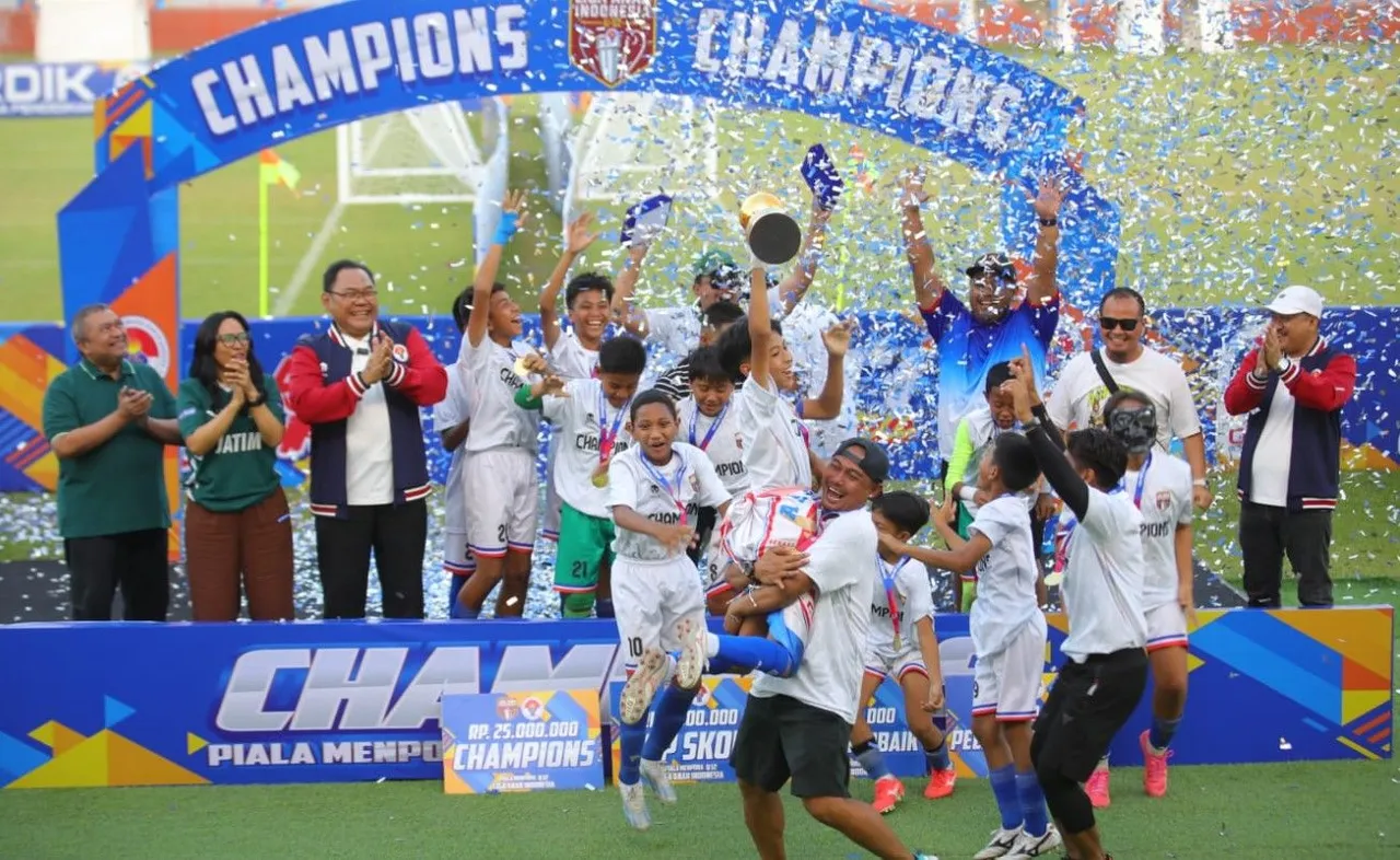 ASSA Pro Bekasi keluar sebagai juara Piala Menpora U-12 Liga Anak Indonesia 2024/foto: Kemenpora.