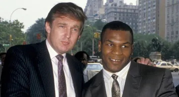 Dikenal Anti-Islam, Kenapa Mike Tyson Dukung Donald Trump?