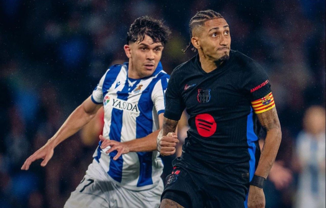 Pertandingan Real Sociedad vs Barcelona berlangsung di Stadion Anoeta, Minggu (10/11/2024). Foto: @barcelona