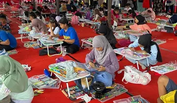 Suasana lomba mewarnai di Daihatsu Kumpul Sahabat Balikpapan - ADM