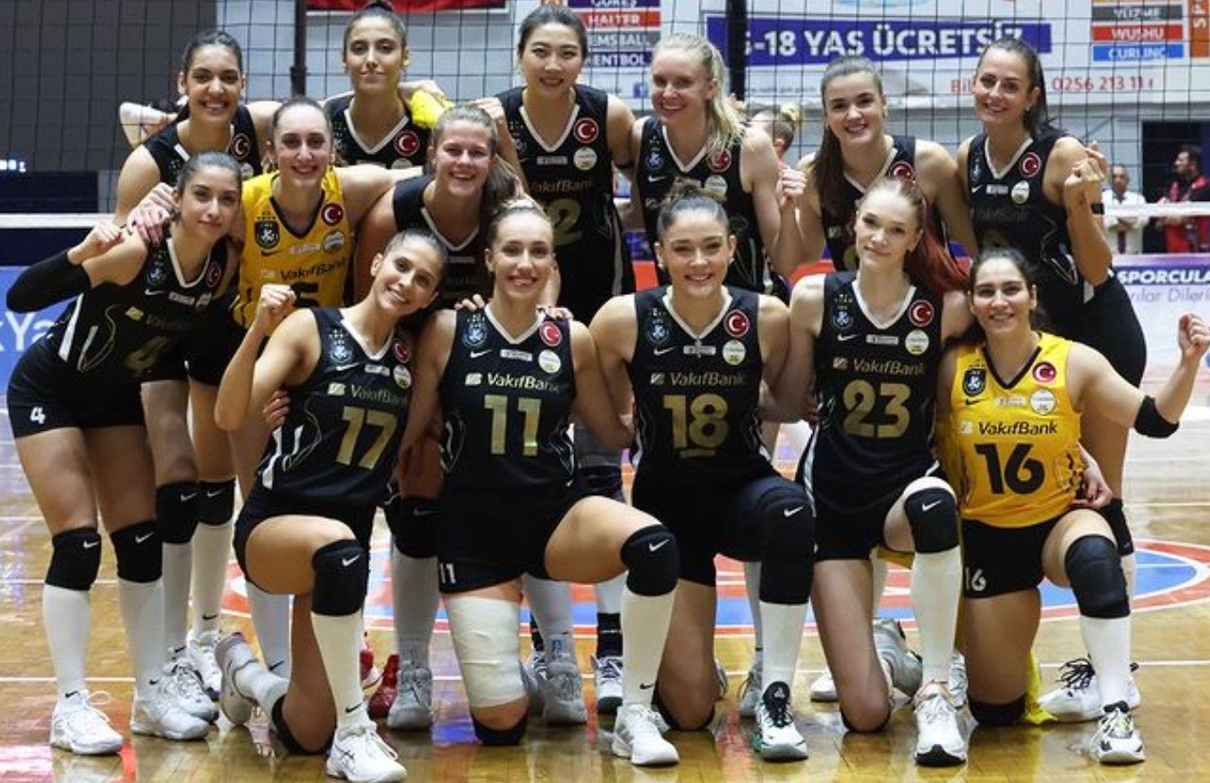 Vakifbank menang 3-1 atas Aydin Buyuksehir dalam lanjutan Liga Voli Turki Sultanlar Ligi/foto: IG Vakifbank.