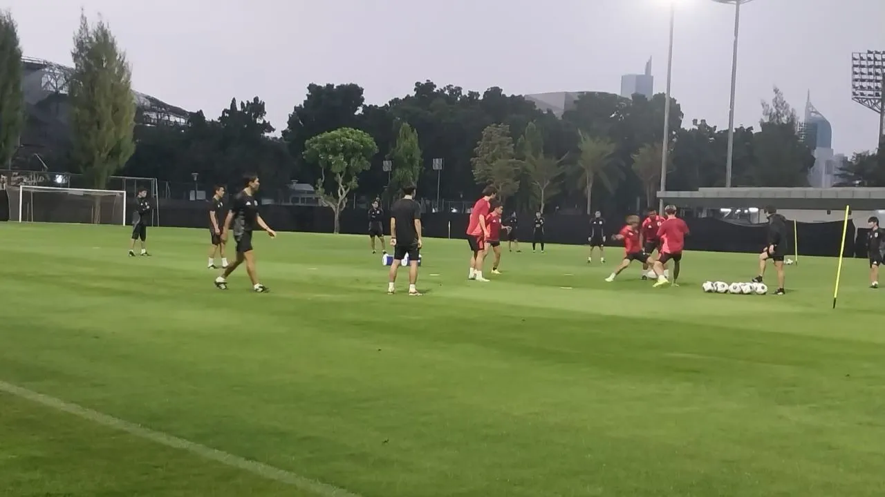 Latihan Timnas Jepang Lapangan A/ SportCorner/ Muhammad Nurhendra Saputra