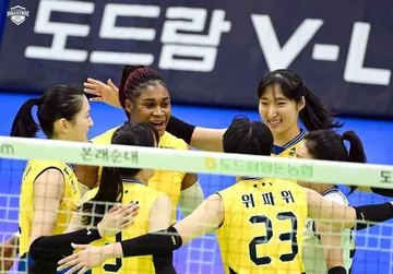 Hasil V-League 2024 AI Peppers vs Hyundai Hillstate