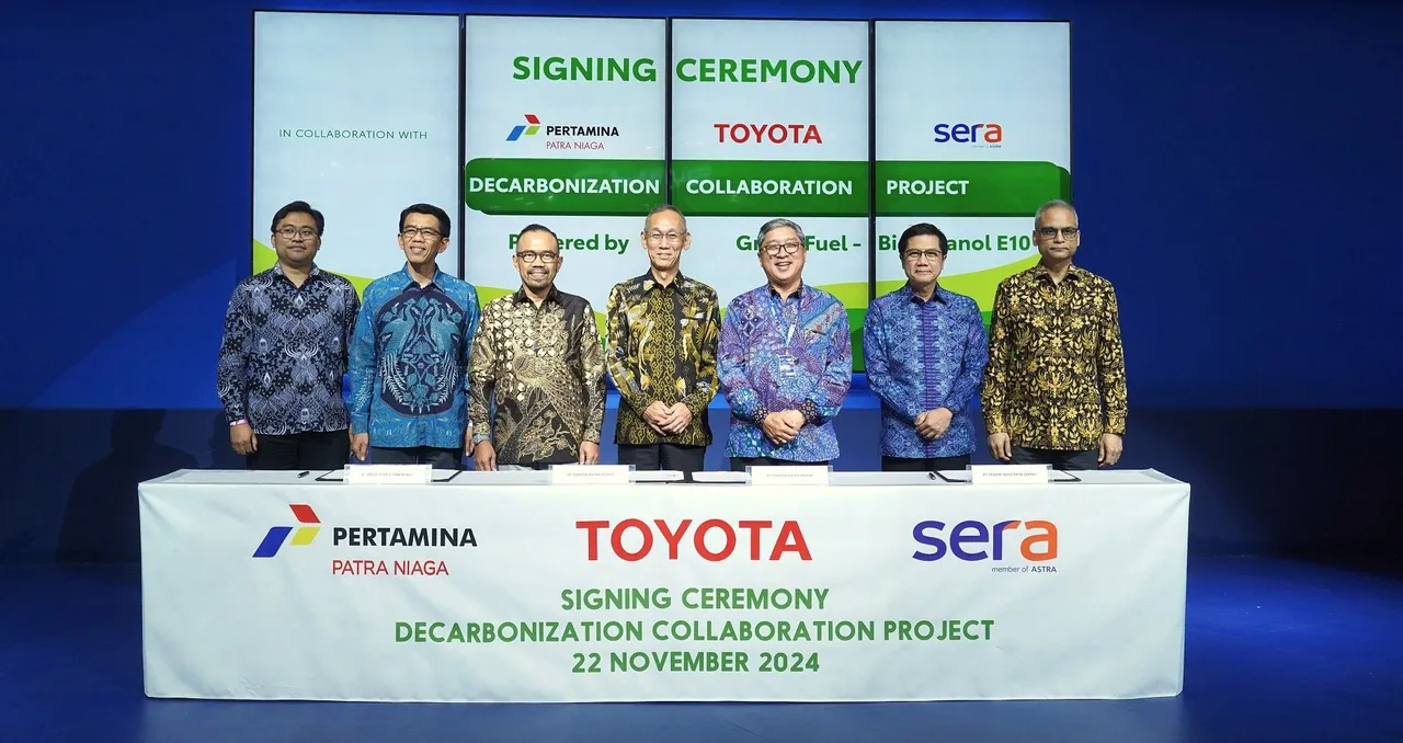 Toyota, TRAC, dan Pertamina Uji Penggunaan Bioetanol E10 di Surabaya