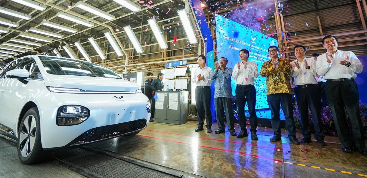 Rayakan Produksi 160.000 Unit - SGMW INDONESIA