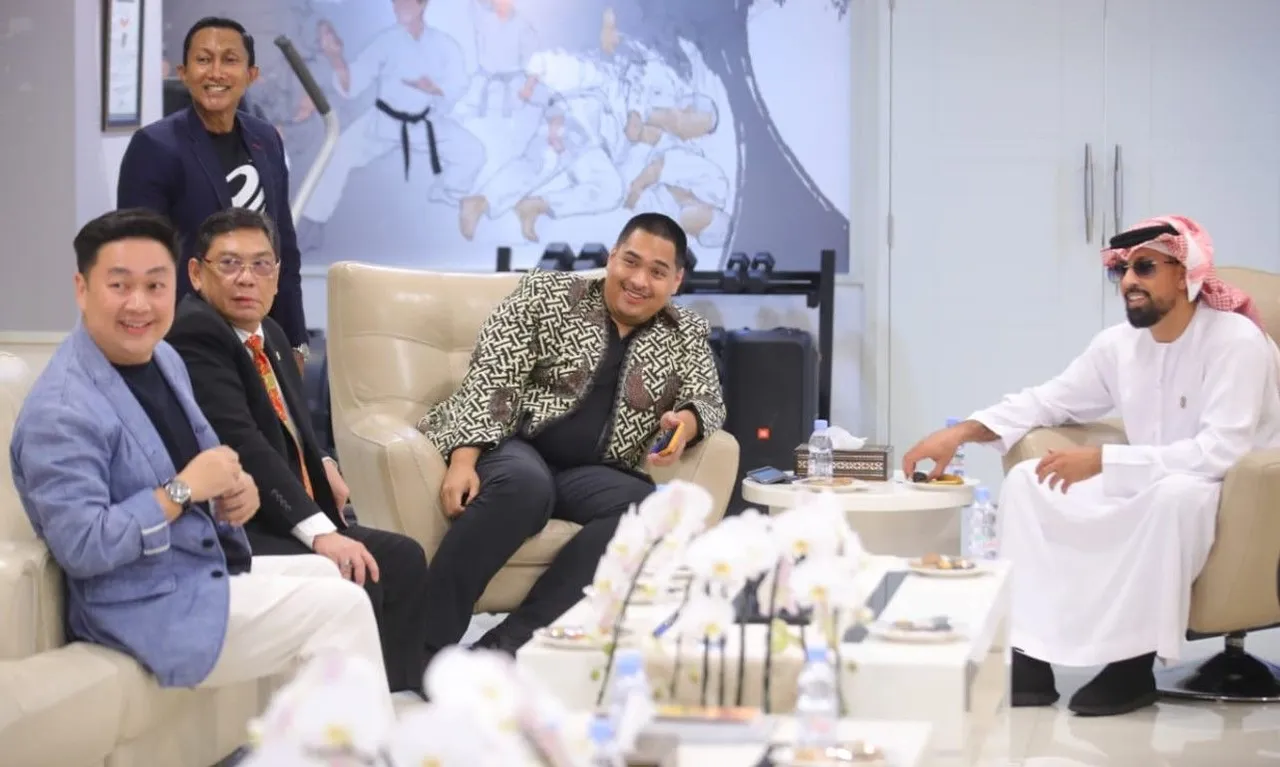 Menpora Dito Ariotedjo menemui Sheikh Sultan bin Khalifa Al-Nahyan/foto: Kemenpora RI.