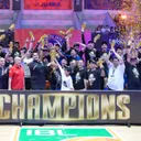 pelita jaya juara ibl 2024.jpg - Menpora RI serahkan trofi ke Pelita Jaya Jakarta usai juara IBL 2024/foto: Kemenpora RI.