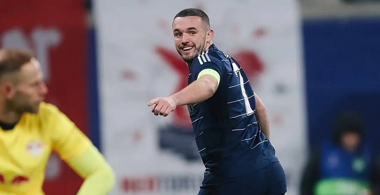 John McGinn jadi salah satu pemain yang mencetak gol pada laga RB Leipzig vs Aston Villa di mathday keenam Liga Champions, 10 Desember 2024 (IG: @avfcofficial)