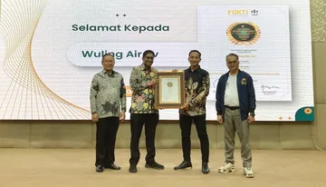 Wuling Air ev meraih penghargaan dengan predikat sangat baik di Indonesia Brand Experience in Transportation Industry Award 2024. (DOK WULING INDONESIA)