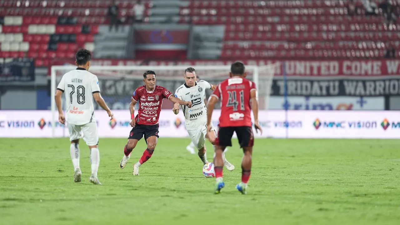 Persija Jakarta vs Bali United Liga 1 2024/2025/ Media Persija.