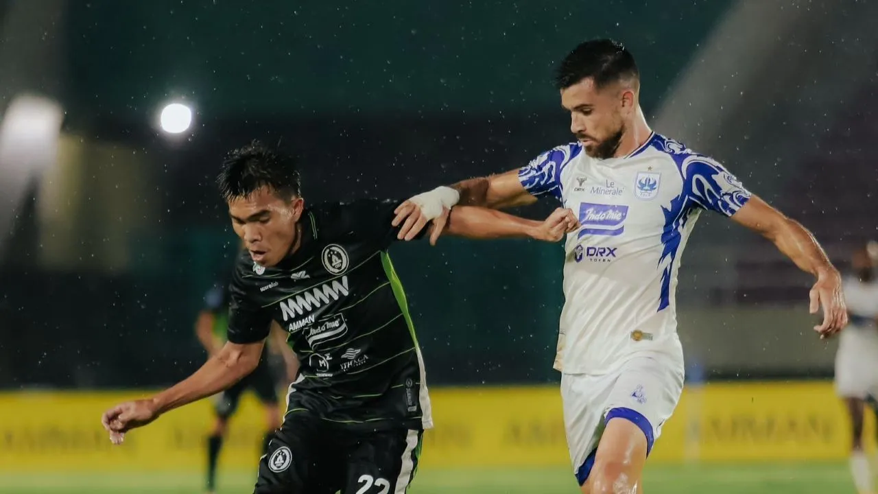 PSS Sleman vs PSIS Semarang di Liga 1 2024/2025/ X PSS.