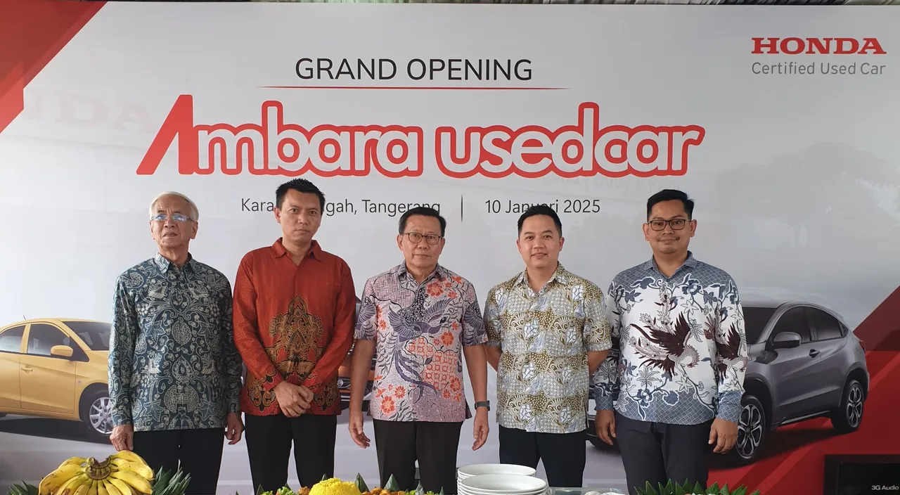 Seremoni pembukaan diler resmi mobil bekas Honda bersertifikasi di Karang Tengah, Tangerang. (Dok. HPM)