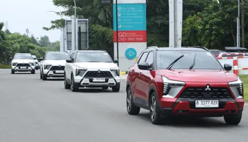 Rombongan Mitsubishi XForce Media City Adventure tiba di Sentul. (Dok. MMKSI)