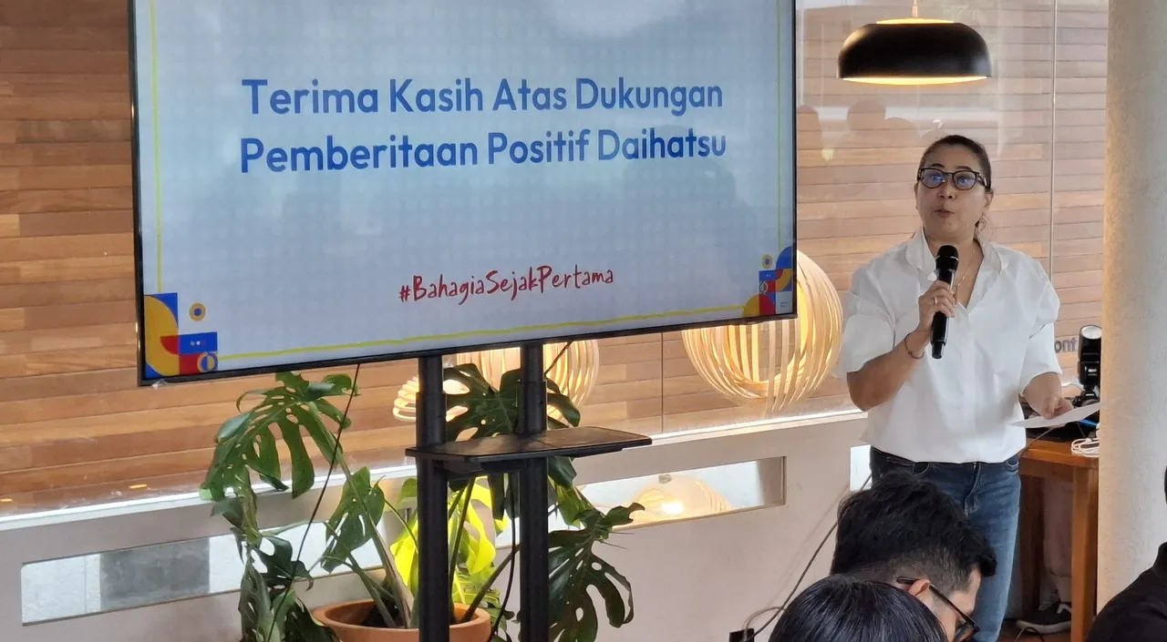 Direktur Marketing ADM Sri Agung Handayani di acara Daihatsu New Year Media Gathering 2025. (Dok. SportCorner.id - Chadie)