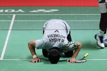 Sujud Syukur Mohammad Ahsan (Foto: PBSI)