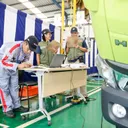 Salah satu pesrta Hino CS Contest tengah unjuk kebolehan di depan juri. (HMSI) - Salah satu pesrta Hino CS Contest tengah unjuk kebolehan di depan juri. (HMSI)
